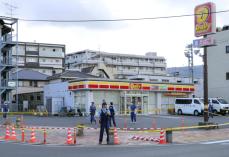 コンビニに刃物男、店員2人重傷　東京・足立、自転車で逃走