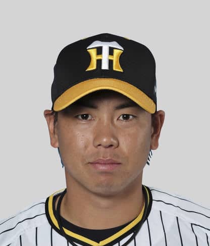 阪神・梅野が死球で左尺骨骨折　岡田監督「今年は無理でしょ」