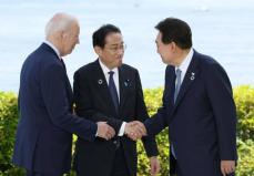 日米韓、ホットライン設置　首脳会談で合意へ