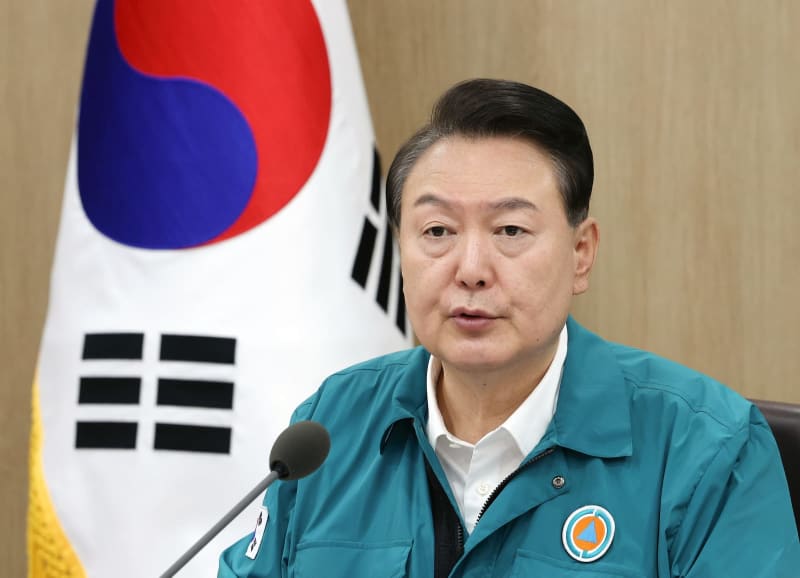 韓国・尹大統領「力で平和守る」　北朝鮮の核戦力に対抗