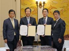 自公、東京の選挙協力が復活　関係修復へ合意文書署名