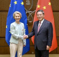 中国、EU首脳会談に意欲　李首相、関係安定を強調