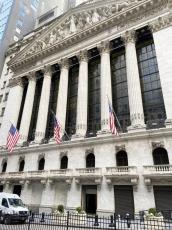 NY株4日ぶり反落17ドル安　金融引き締め長期化を警戒