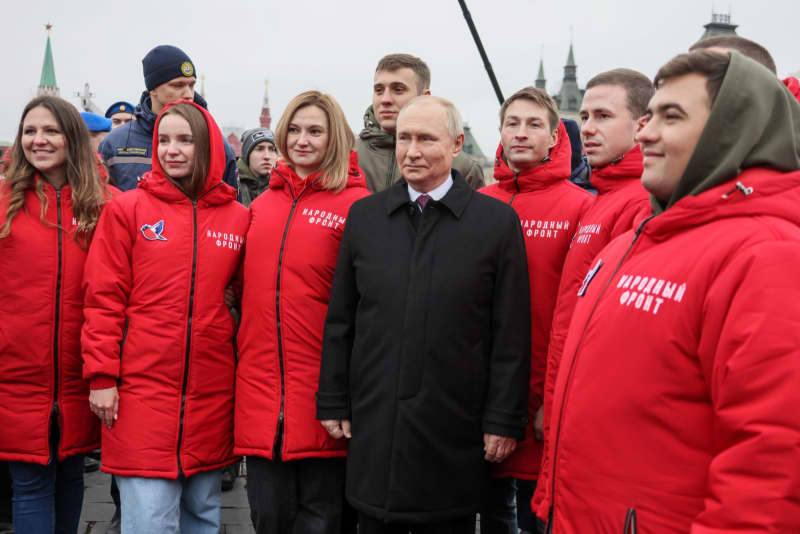 プーチン氏大統領選出馬と報道　来年3月、5期目へ始動