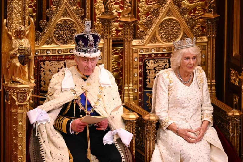 英国王が議会施政方針演説　即位後初、エリザベス女王継承