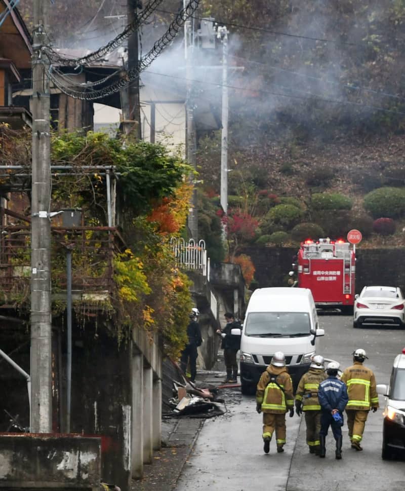 火災で1人死亡、男児か　盛岡の住宅、母親やけど