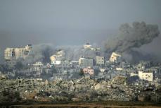 ガザで空爆、多数死傷　戦闘休止前にイスラエル軍