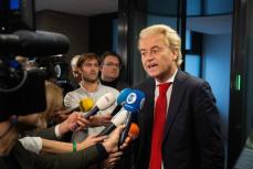 オランダ極右第1党で欧州懸念　ウクライナ軍事支援への影響