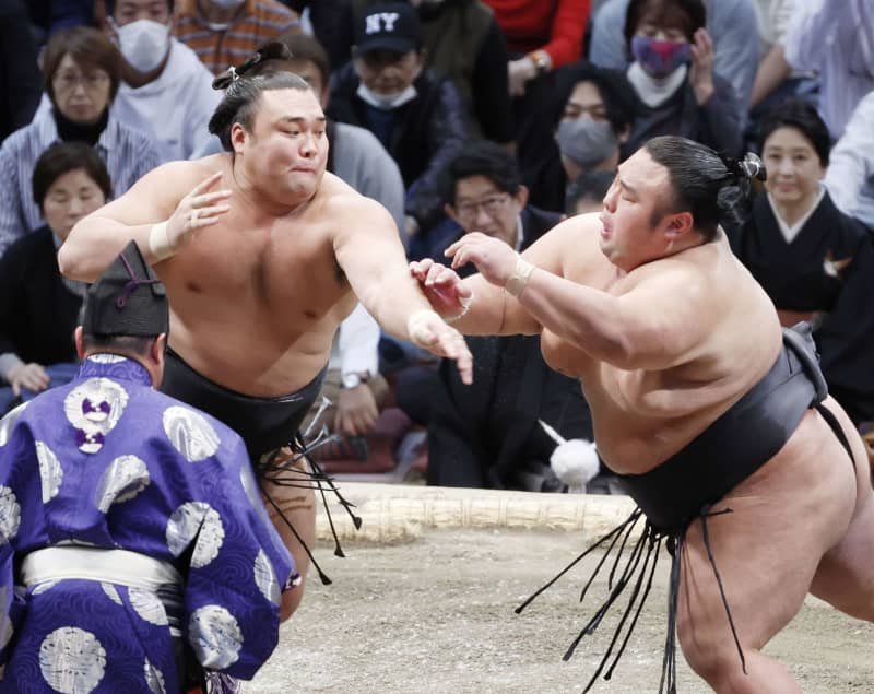 大関霧島が2度目の優勝　モンゴル勢100度目V