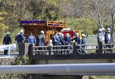 山車横転事故の現場検証　男性死亡、静岡・伊豆の国