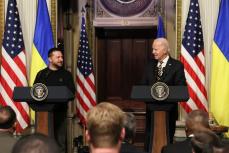 米大統領、支援継続を強調　ゼレンスキー氏と会談