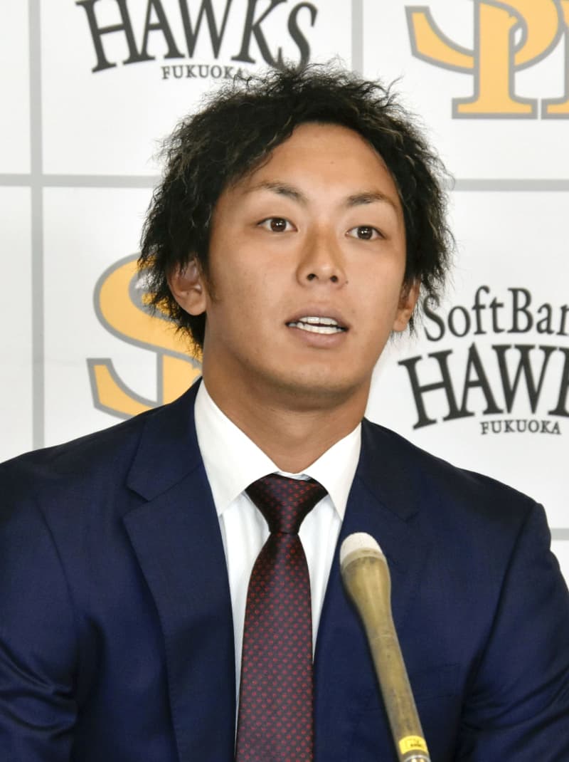 SB今宮、現状維持の3億円更改　来季15年目、「勝負の年」