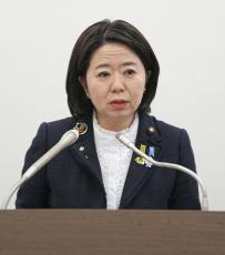 自見沖縄北方相が二階派離脱へ　「個人の判断」、閣僚は続投