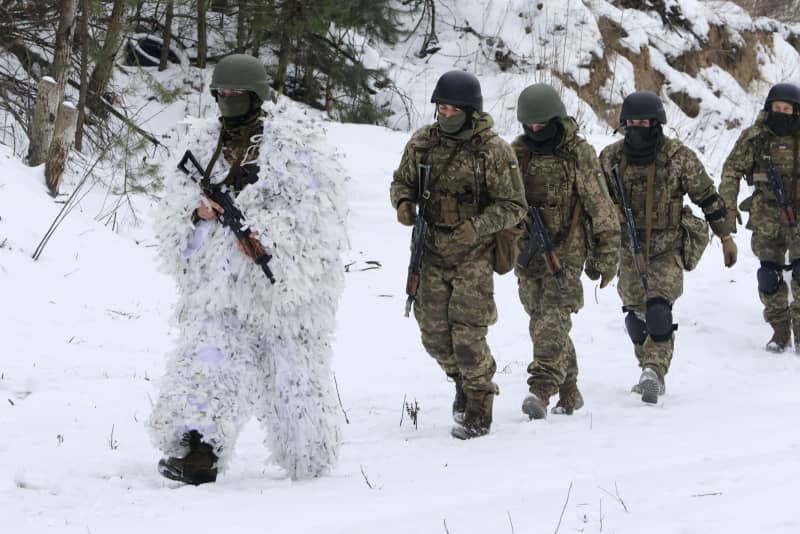 祖国と戦うロシア人志願兵部隊　ウクライナ軍創設、数百人規模に