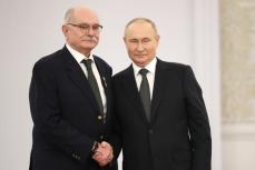 ミハルコフ氏ら選挙運動へ　プーチン大統領陣営が登録