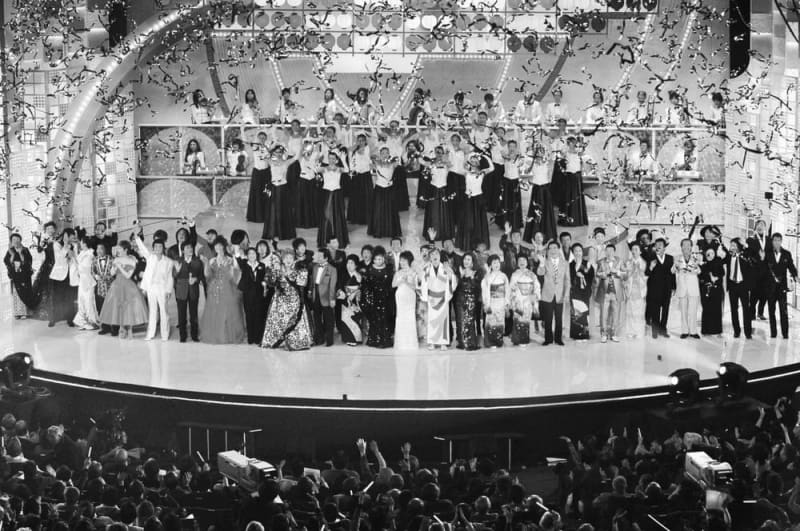 ＜あのころ＞新宿コマ劇場が閉館　52年の歴史に幕