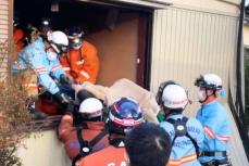 72時間直後に80代女性救出　大阪市消防局が動画公開