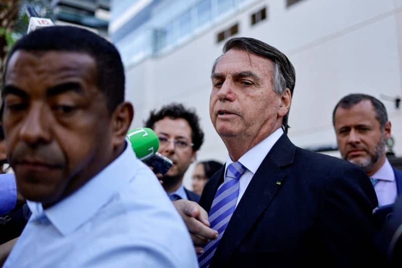 ボルソナロ前大統領、衰えぬ人気　ブラジル襲撃事件で捜査も