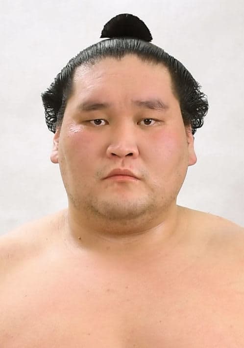 休場明けの照ノ富士は宇良戦　初場所、綱とり霧島は若元春