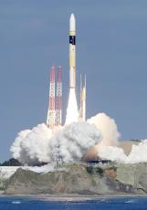 情報収集衛星の打ち上げ成功　H2Aロケット48号機で