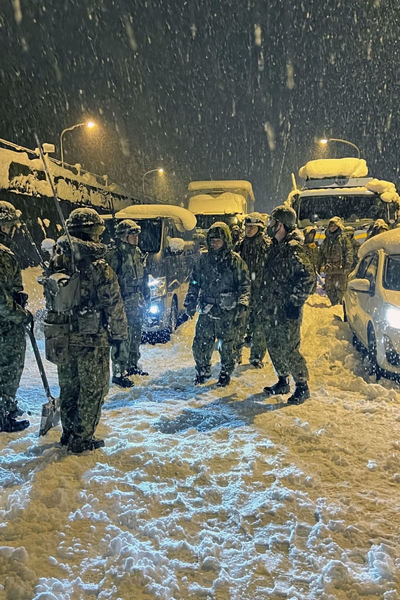 名神高速、通行止め解除　岐阜・滋賀間、除雪終え