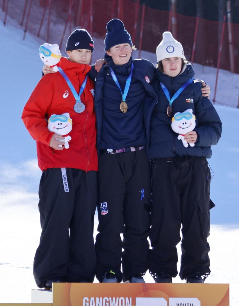 スキーのニコルズが銀メダル　冬季ユース五輪第7日