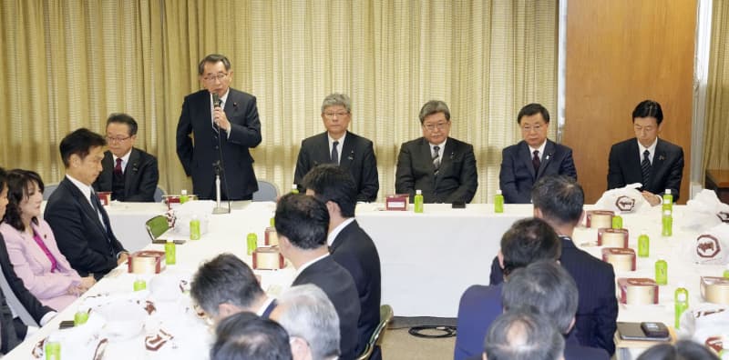 安倍派塩谷座長、責任論を回避　自民、裏金解明2日に聴取開始