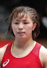 レスリング川井友香子が現役続行　五輪女王、パリは出場逃す