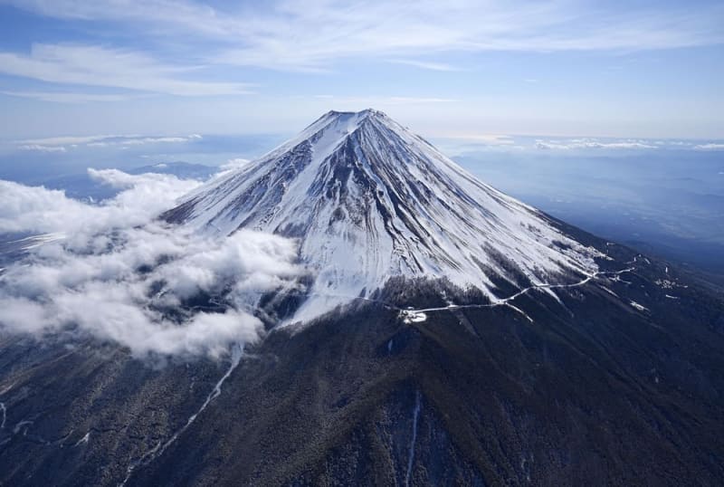 静岡側も富士夜間入山を制限　「弾丸登山」防止目的