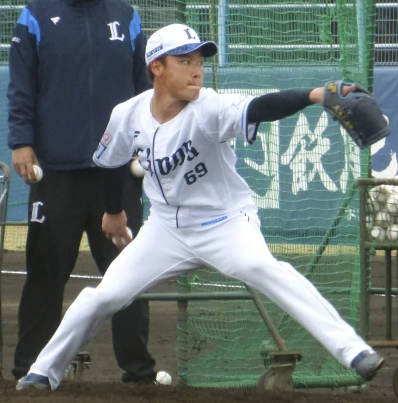 西武・水上、打撃投手で押し込む　昨季の雪辱期し、オフから充実