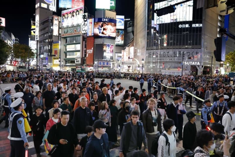 新宿区も路上飲酒禁止検討　ハロウィーン、渋谷に隣接