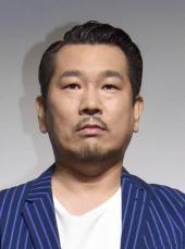 藤本敏史さんが芸能活動再開　運転中の当て逃げ事故で略式命令