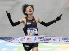 21歳平林が大阪マラソン初優勝　歴代7位、2時間6分18秒