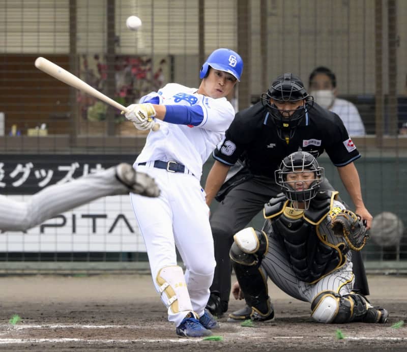 中4―1神（25日）　三好が2安打1打点