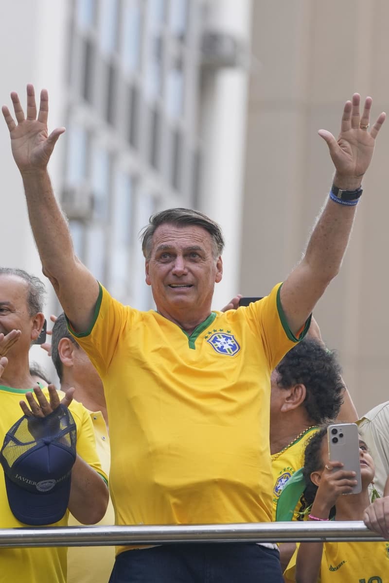 ボルソナロ氏の支持者がデモ　ブラジル、捜査けん制か