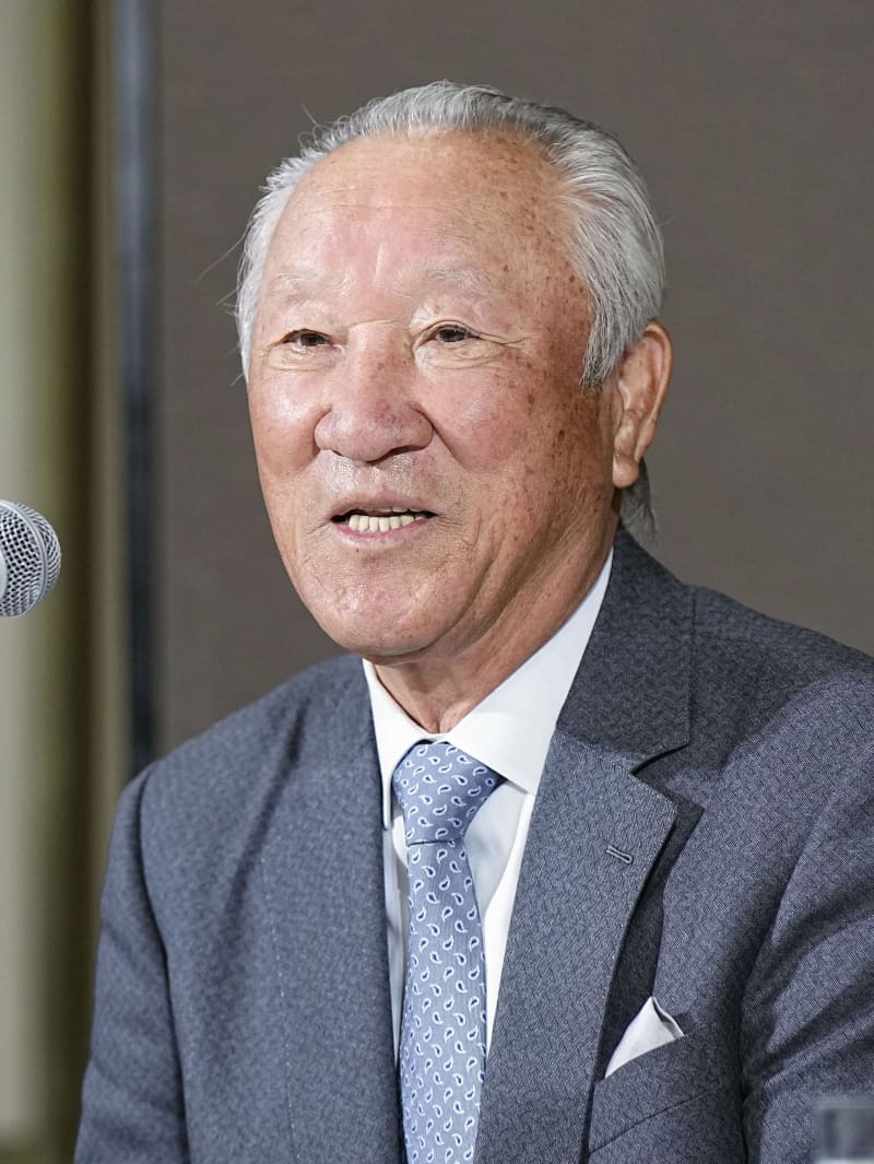 青木功会長「少し休みたい」　ゴルフツアー機構を退任