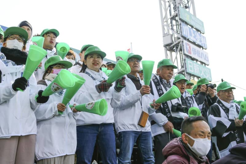 プレー支えた「酪農の町」　甲子園最東端出場校の別海