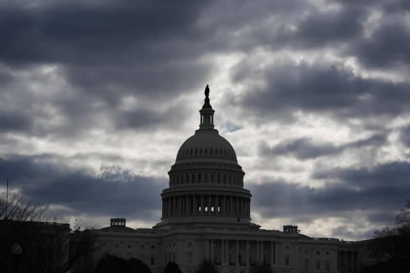 米下院が24年度予算案可決　政府機関閉鎖の回避へ前進