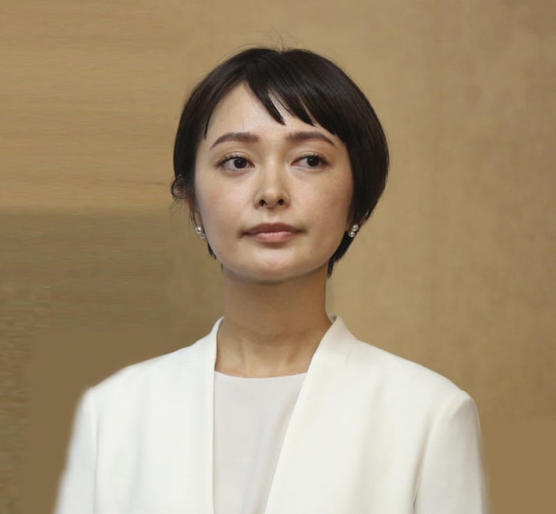 衆参2議員、立候補で自動失職　元モー娘・市井氏は当選辞退へ