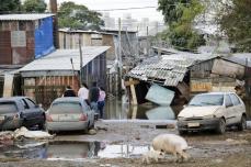 ブラジル南部、豪雨災害1カ月　「早く普段の暮らしを送りたい」