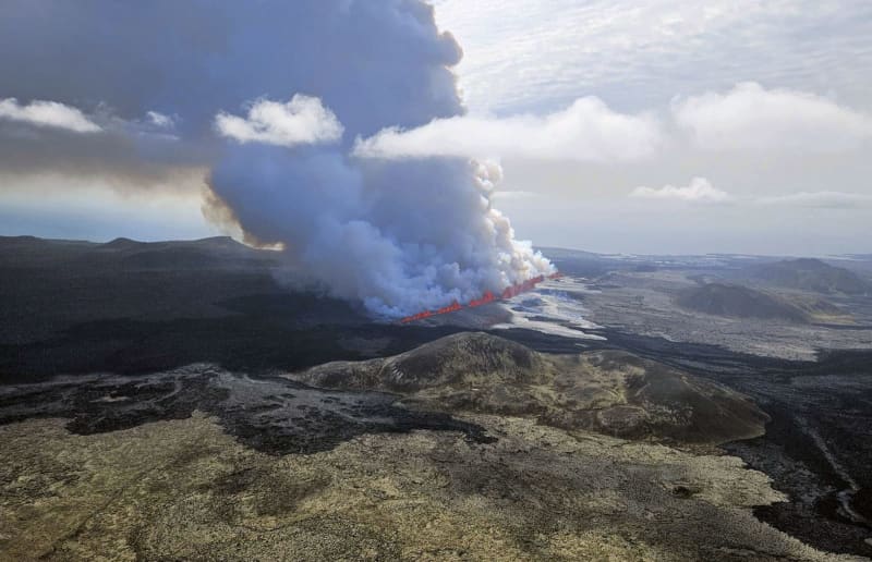 アイスランドでまた噴火　昨年12月以降5回目
