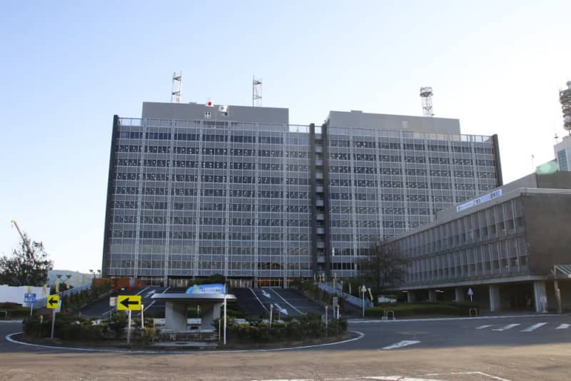 岐阜副知事が県庁内で喫煙　けん責処分、「業務忙しく」