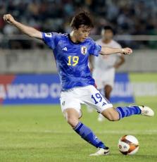 日本、ミャンマーに5―0　W杯予選中村、小川2得点