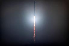 スターシップ帰還に初成功　スペースX宇宙船試験