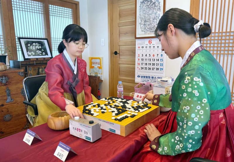 囲碁の仲邑菫三段、韓国で初優勝　呉九段破り「とてもうれしい」