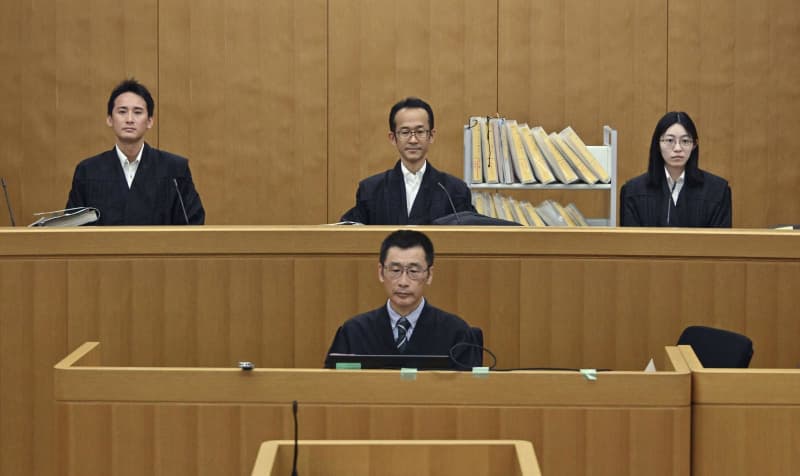 大阪地検主任が逮捕保留「検討」　元特捜検事が証言、横領無罪国賠