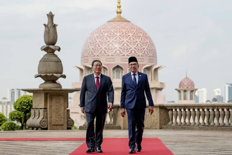 一帯一路と経済で協力深化　中国とマレーシア首相会談