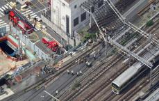 JR中央線、線路付近で白煙　電気設備か、飯田橋駅付近