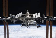ISS処分、宇宙機使い大気圏へ　スペースXが開発、31年実施