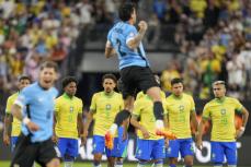ブラジルが準々決勝敗退　サッカー南米選手権